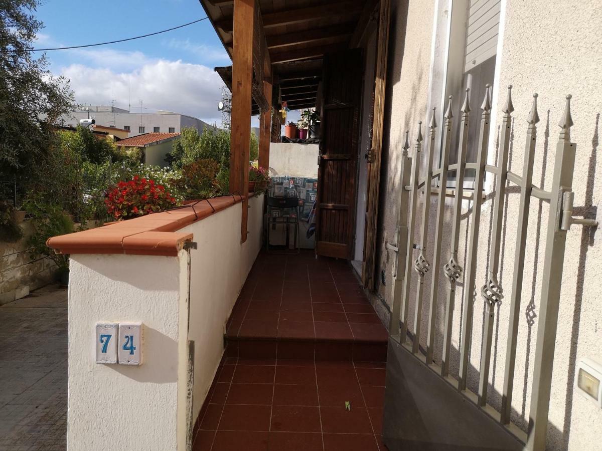 Al Monte Apartment Sassari Bagian luar foto